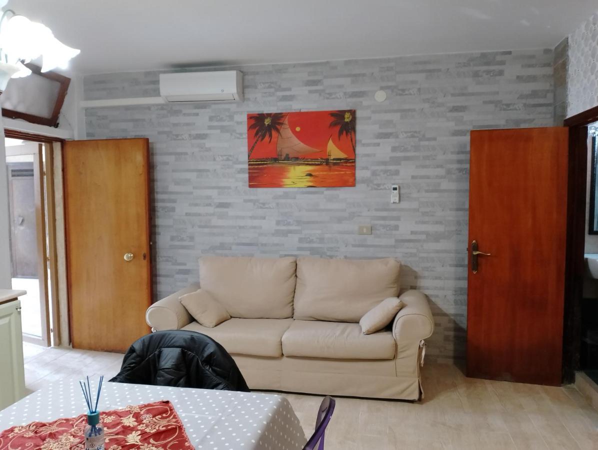 Ferienwohnung Porto E Mare Bisceglie Exterior foto